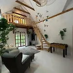 Dako Mansion, Stylish, Modern, Cosy * 热舒夫