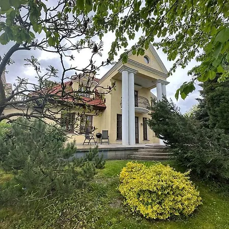 Villa Dako Mansion, Stylish, Modern, Cosy Rzeszów