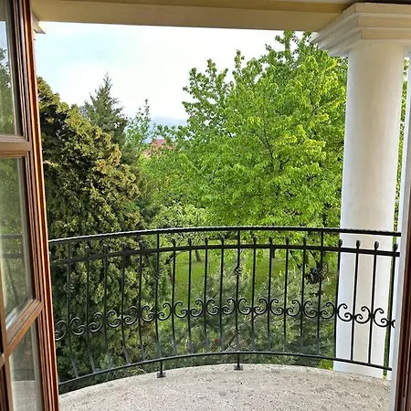 Villa Dako Mansion, Stylish, Modern, Cosy Rzeszów
