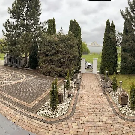 Dako Mansion, Stylish, Modern, Cosy Villa