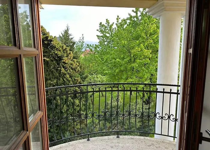 Villa Dako Mansion, Stylish, Modern, Cosy Rzeszow