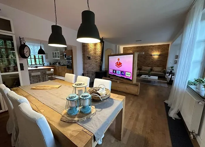 Villa Dako Mansion, Stylish, Modern, Cosy *